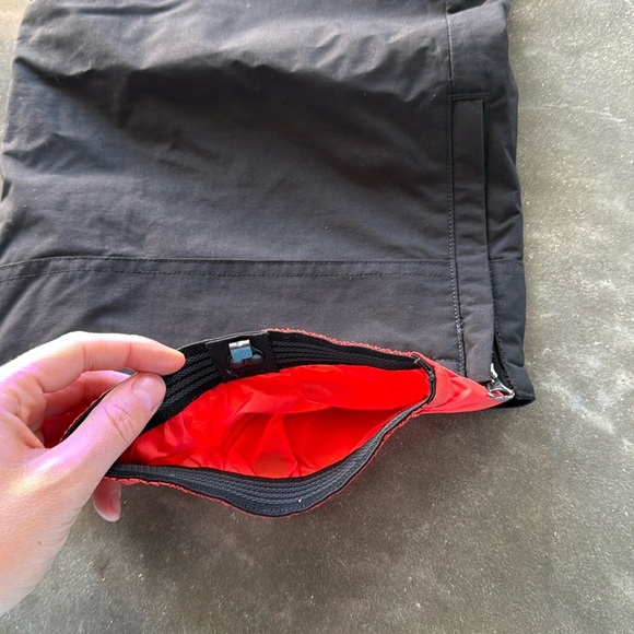 Burton Snowboarding Pants - Picture 8 of 12